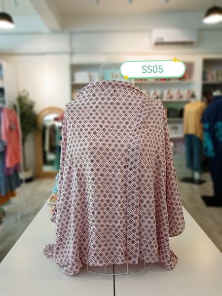 Rara Riri Nursing Cover - Standard Size (with Adjustable Strap)