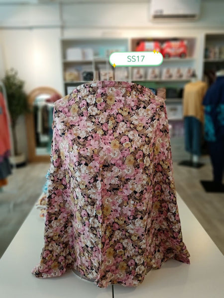 Rara Riri Nursing Cover - Standard Size (with Adjustable Strap)