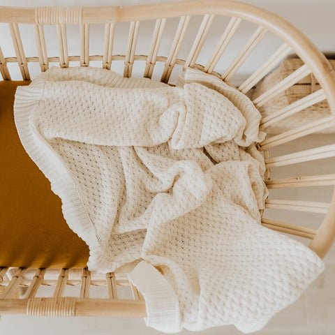 [Snuggle Hunny] Diamond Knit Blanket — Cream